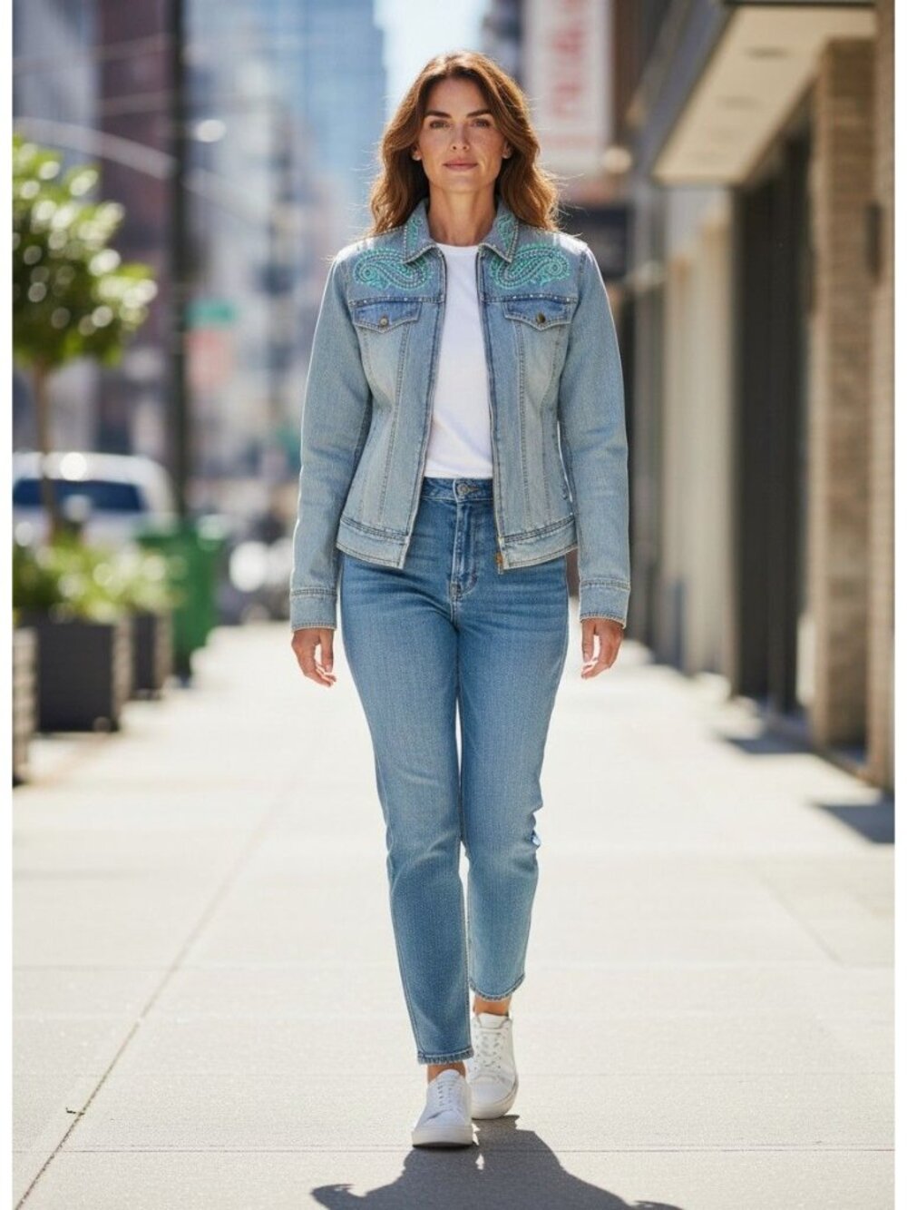 Cattlelac Ranch Womens Light Wash Denim Jacket Embroidered Details M 100% Cotton